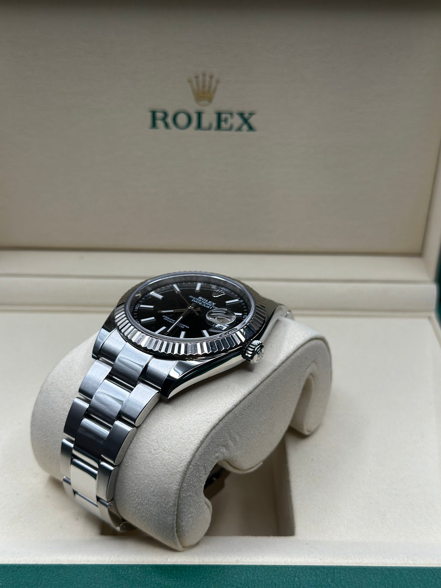Rolex Datejust 41 Black Index Dial on Oyster 126334 Papers 2020