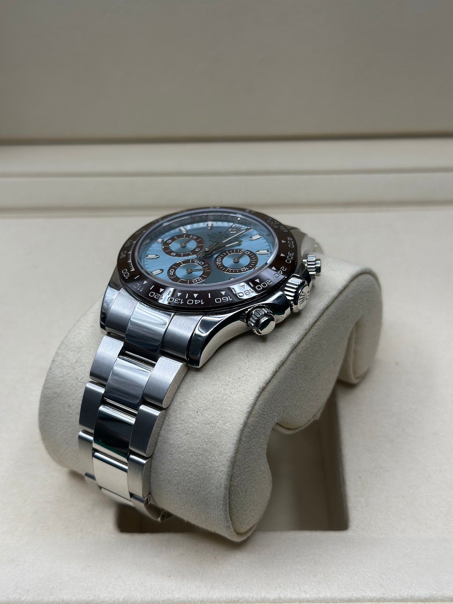 Rolex Daytona Ice Blue Index Dial on Oysterlock 116506 Papers 2016