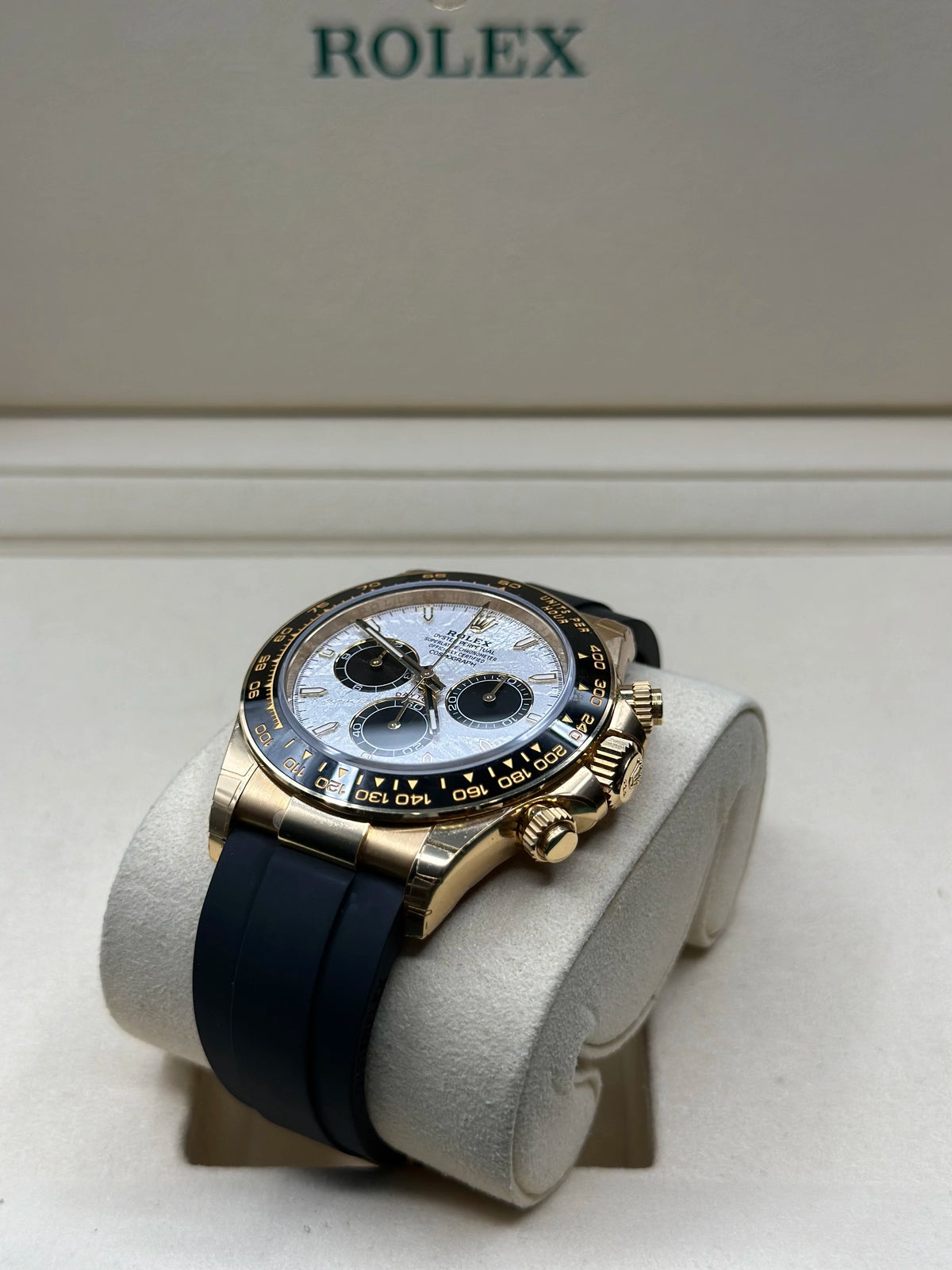 Rolex Daytona White Meteorite Index Dial on Oysterflex 126518LN Papers 2026