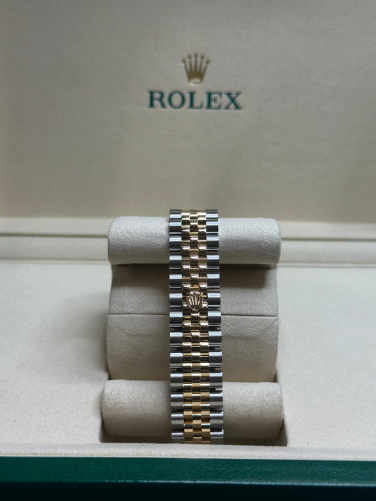 Rolex Datejust 31 Dark Mother-Of-Pearl Diamond Dial on Jubilee 278273 Complete 2026