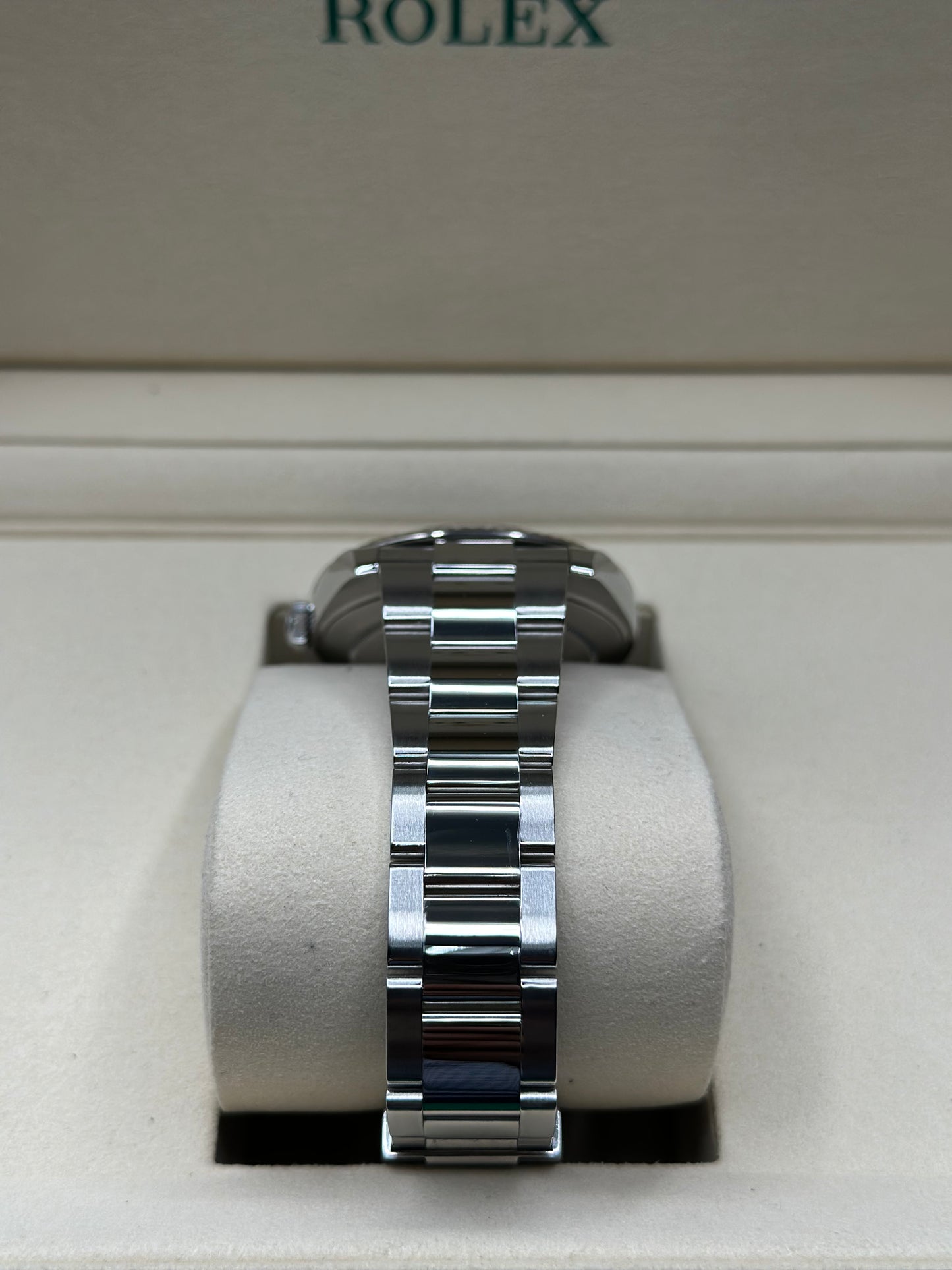 Rolex Datejust 41 Black Index Dial on Oyster 126334 Papers 2020