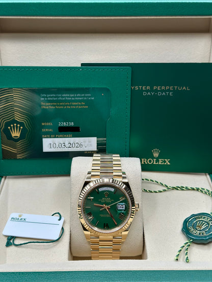 Rolex Day-Date 40 Green Roman Dial on President 228238 Papers 2026