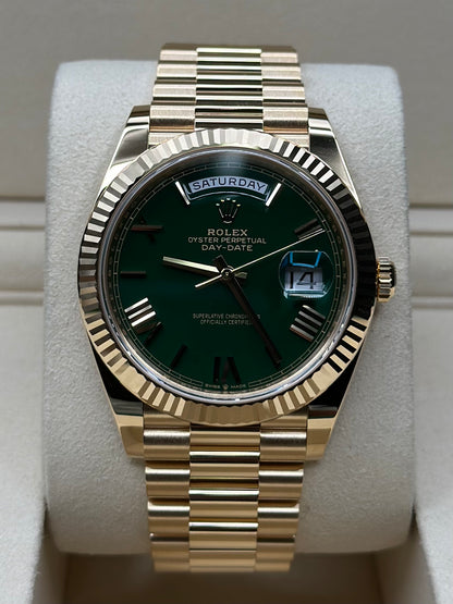 Rolex Day-Date 40 Green Roman Dial on President 228238 Papers 2026