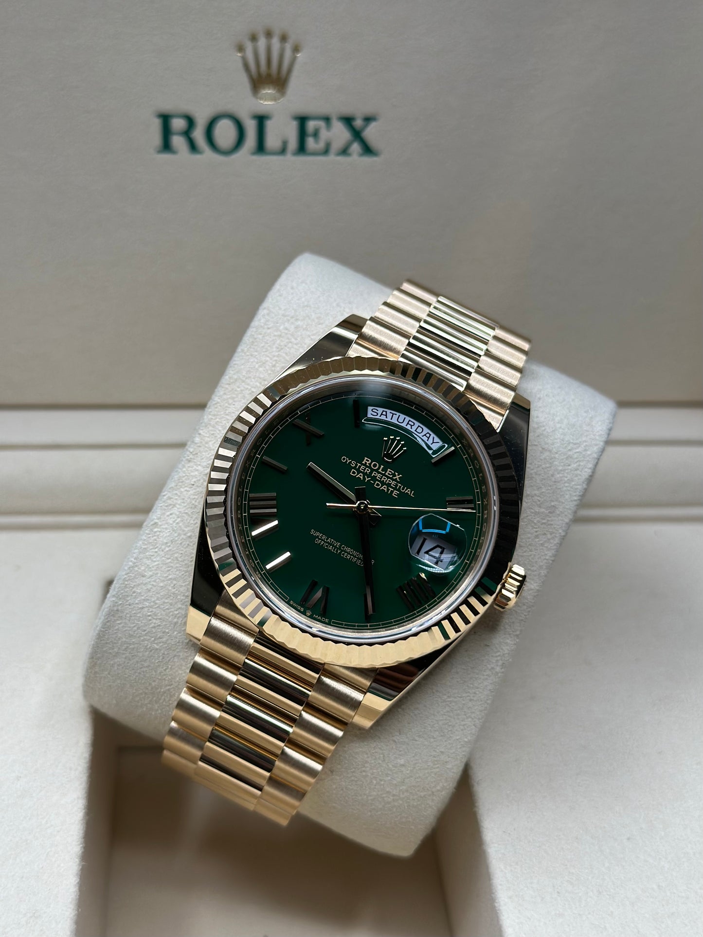 Rolex Day-Date 40 Green Roman Dial on President 228238 Papers 2026
