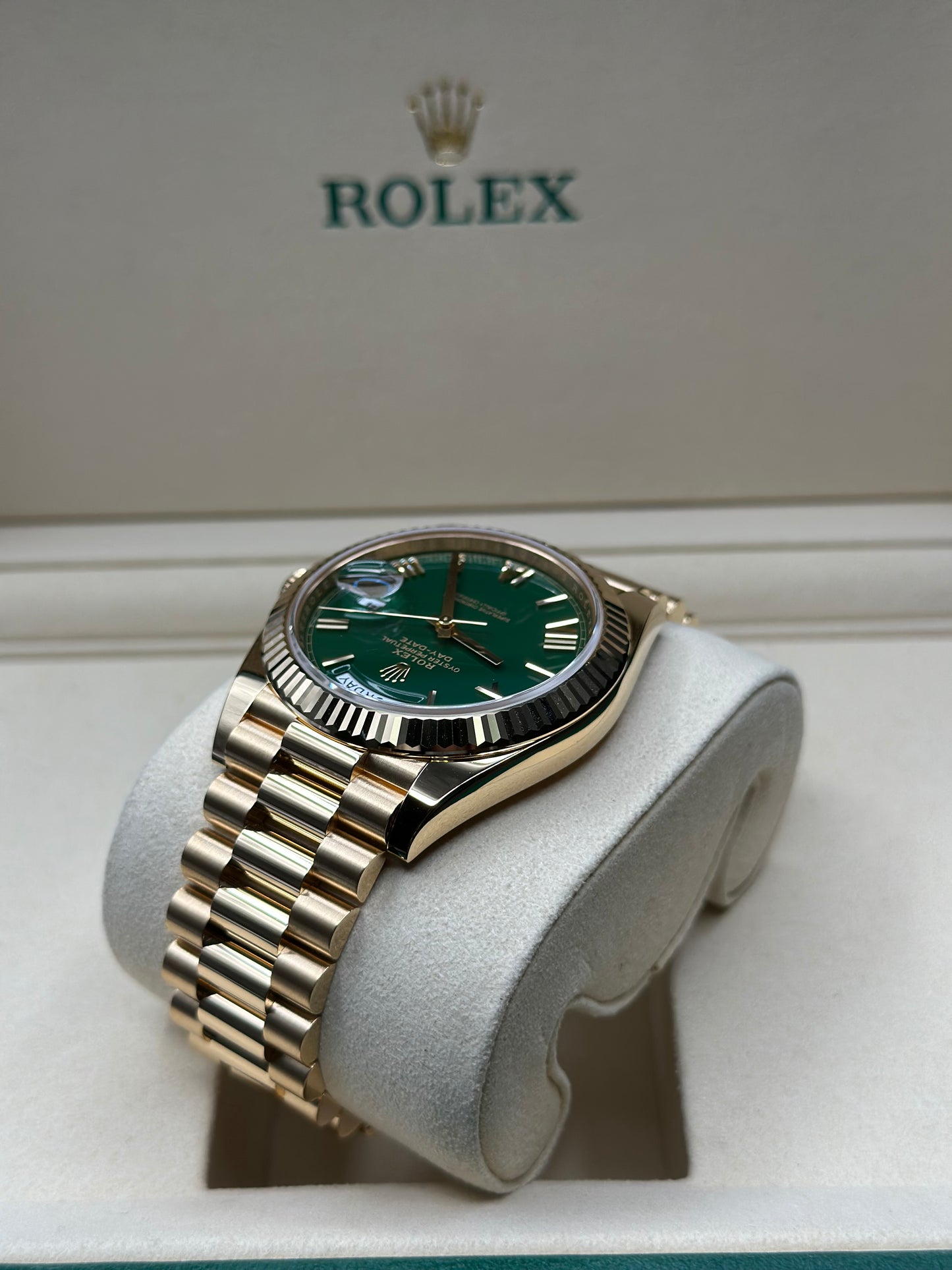 Rolex Day-Date 40 Green Roman Dial on President 228238 Papers 2026
