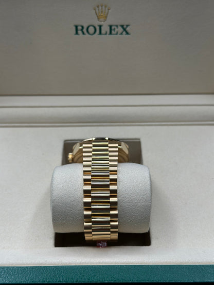 Rolex Day-Date 36 Green Dial on President 128348rbr Papers 2026