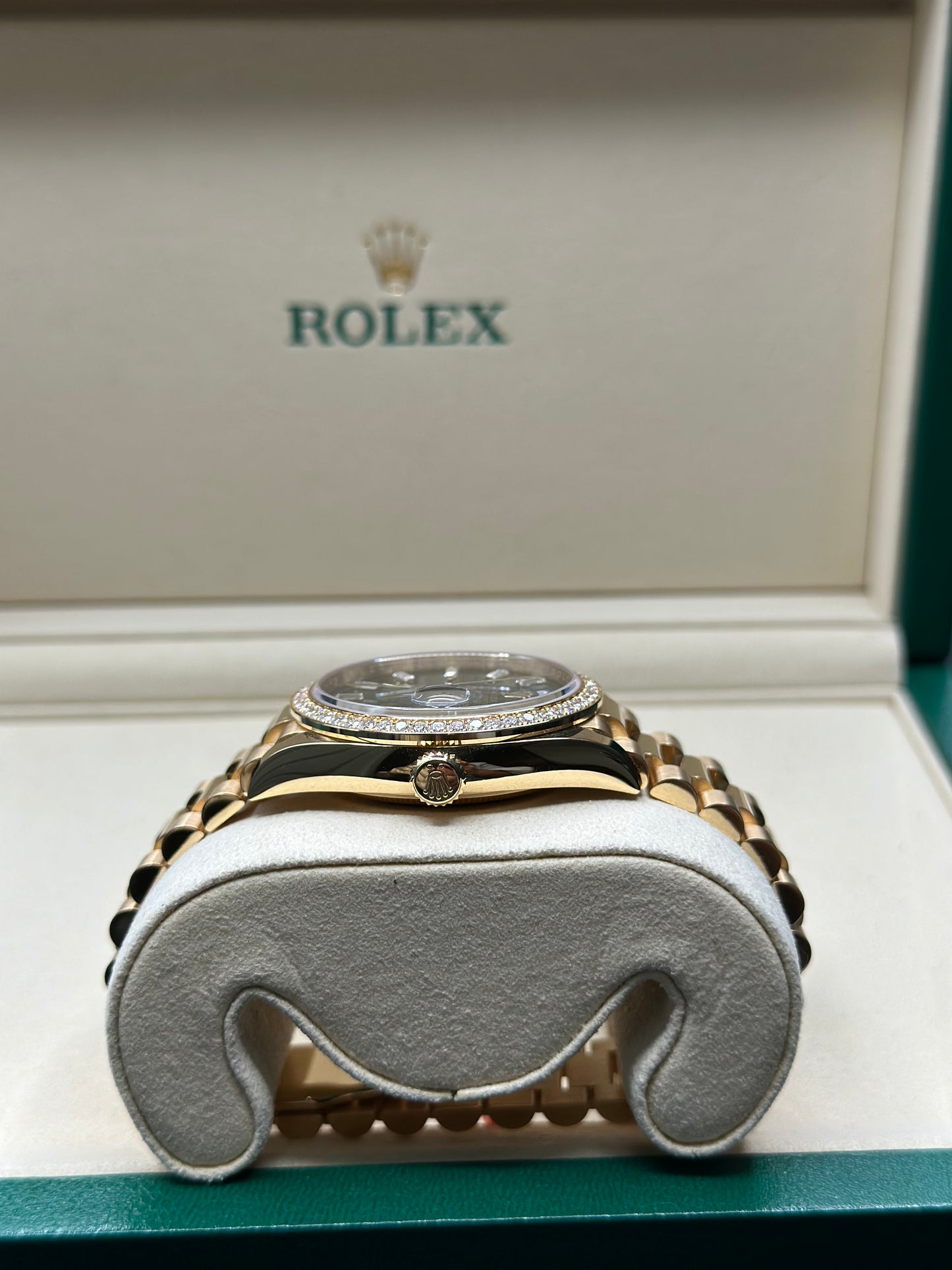 Rolex Day-Date 36 Green Dial on President 128348rbr Papers 2026