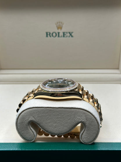 Rolex Day-Date 36 Green Dial on President 128348rbr Papers 2026