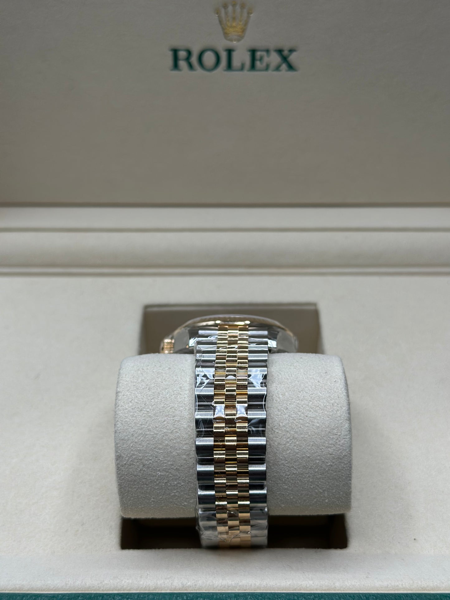 Rolex Datejust 31 Silver Diamond Dial on Jubilee 278273 Papers 2026