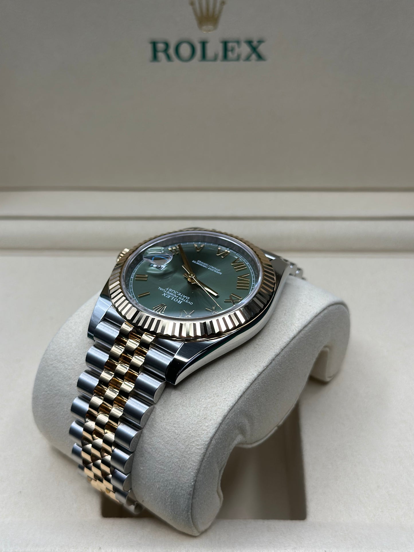 Rolex Datejust 41 Green Roman Dial on Jubilee 126333 Papers 2026
