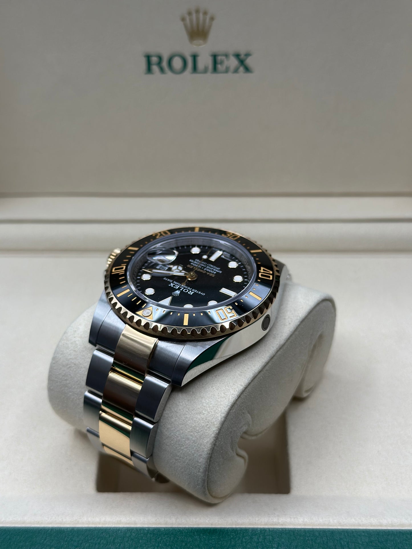 Rolex Sea-Dweller 43 Black Dial on Oyster 126603 Papers 2025