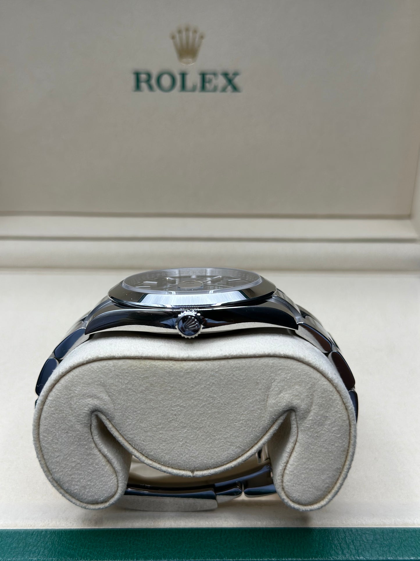 Rolex Datejust 41 Mint Green Index Dial on Oyster 126300 Papers 2026
