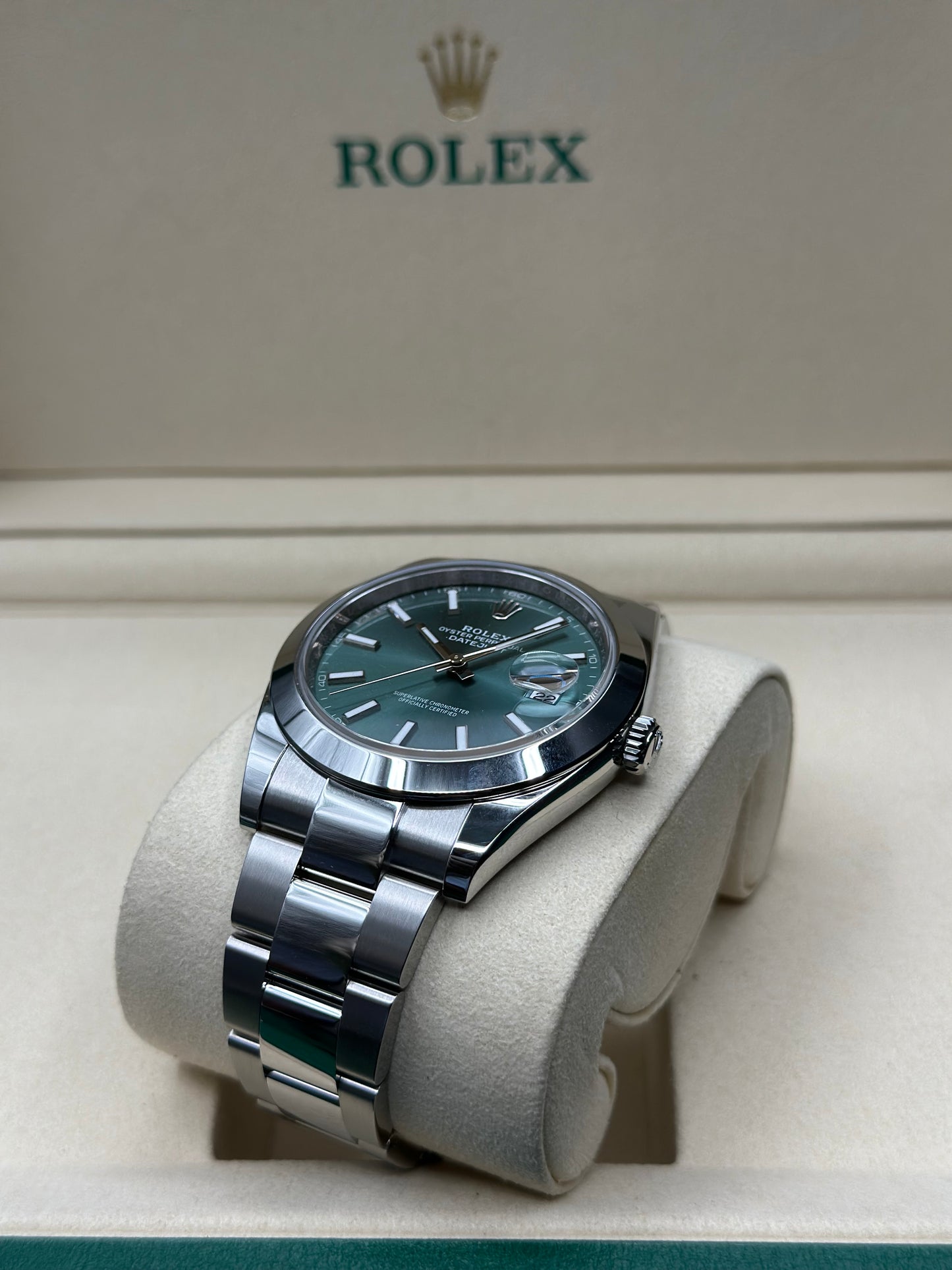 Rolex Datejust 41 Mint Green Index Dial on Oyster 126300 Papers 2026