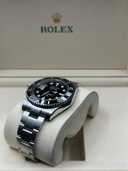 Rolex Submariner Black Dial on Oyster 116610LN Papers 2018