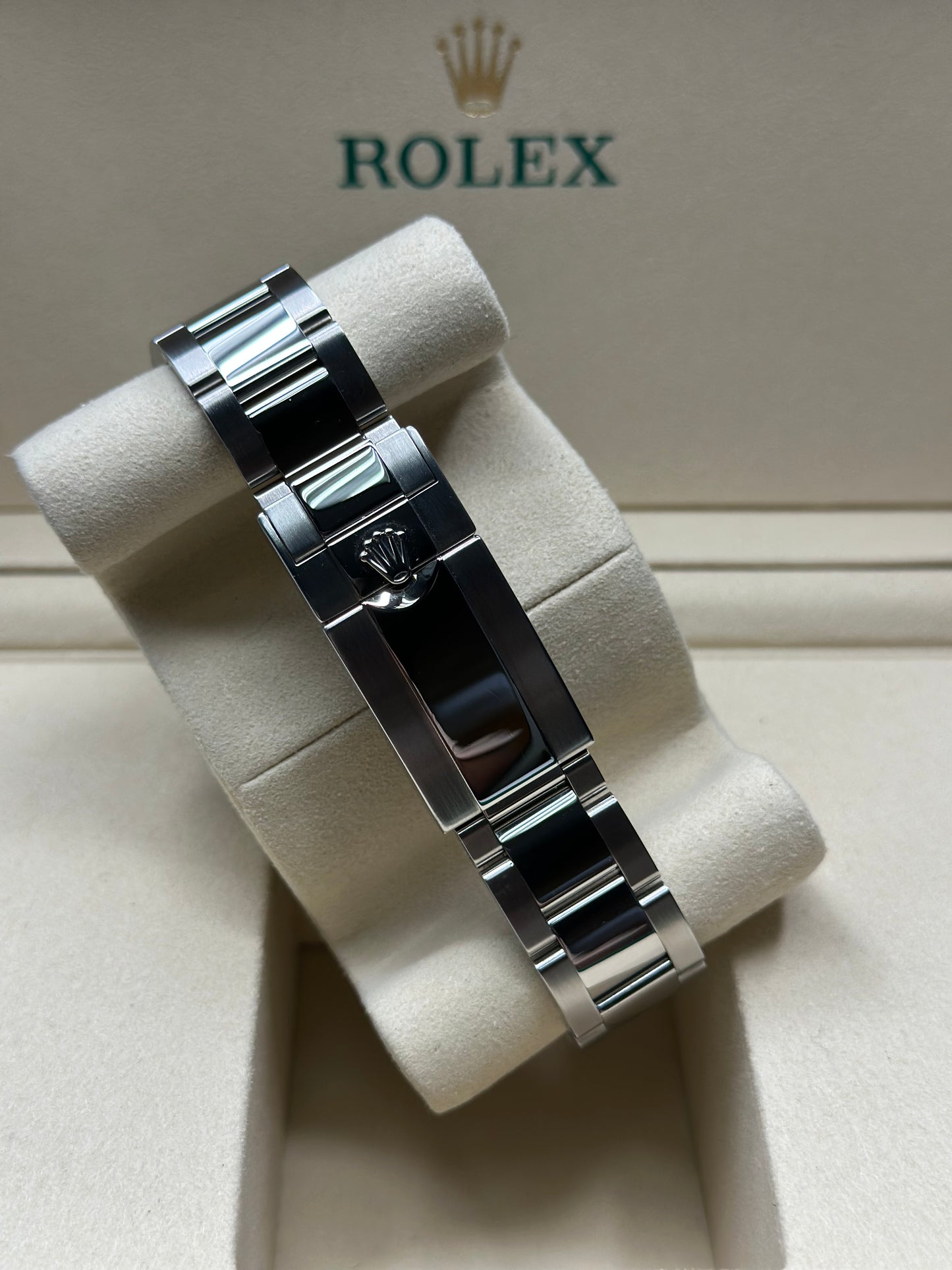 Rolex Daytona "Panda" White Dial on Oyster 116500LN Papers 2017