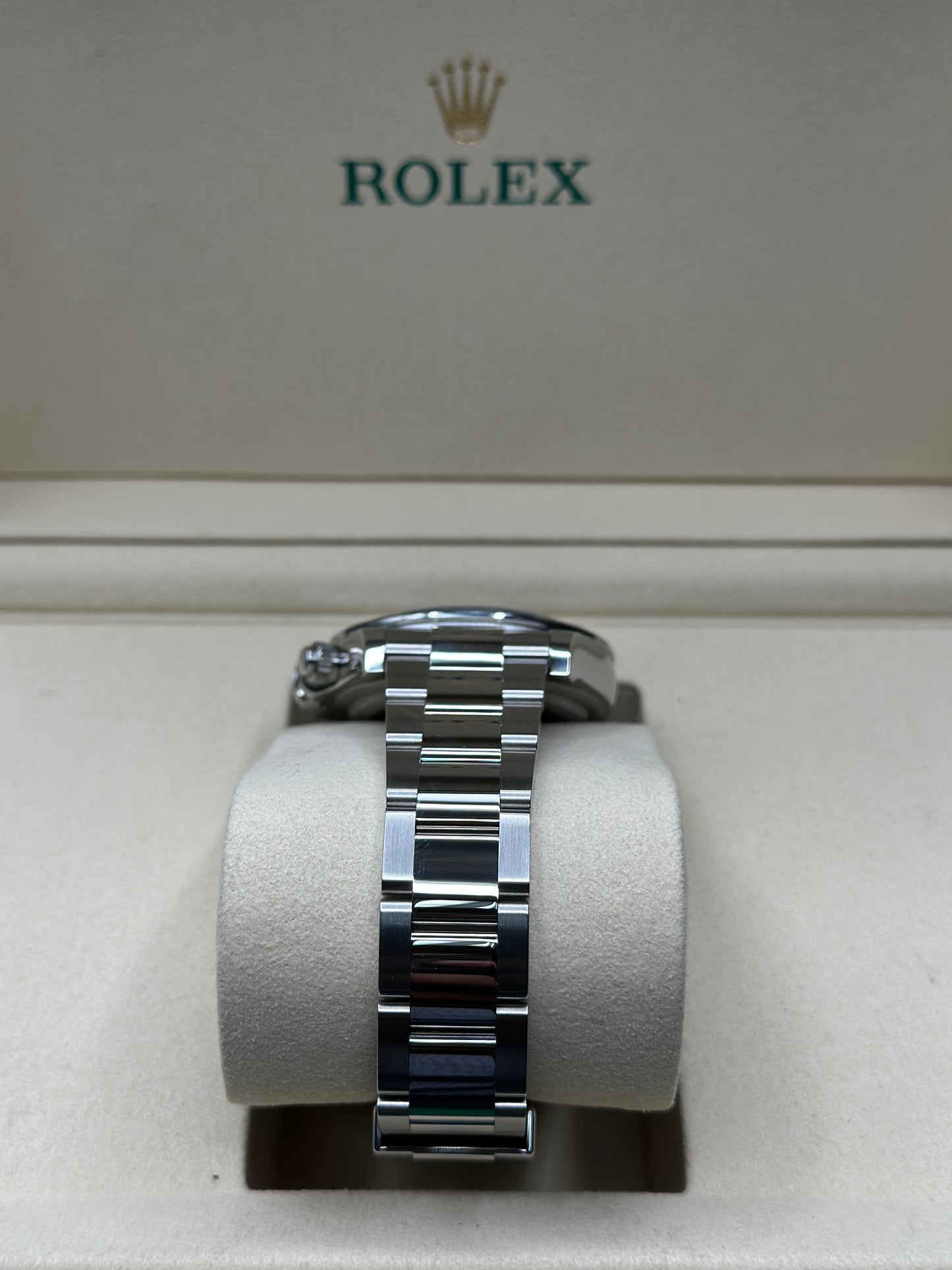Rolex Daytona Black Dial on Oyster 126500LN Papers 2025