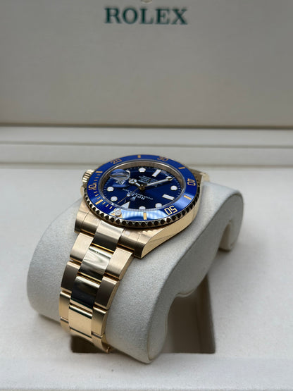 Rolex Submariner Blue Dial on Oyster 126618LB Papers 2024