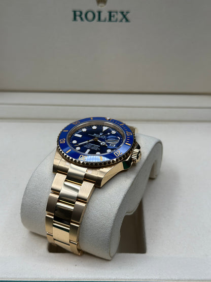 Rolex Submariner Blue Dial on Oyster 126618LB Papers 2024