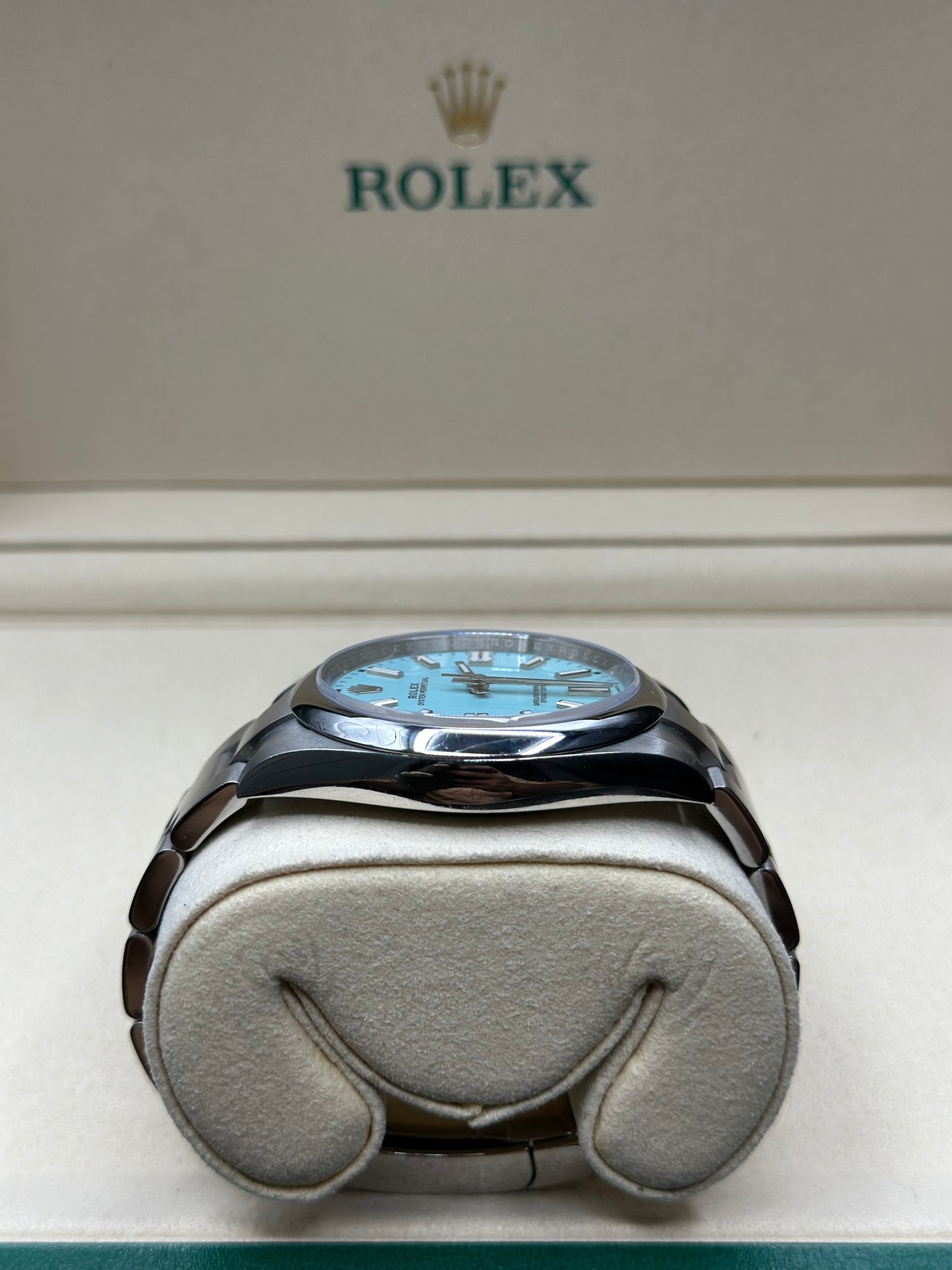 Rolex Oyster Perpetual 41 Turquoise Blue Index Dial on Oyster 124300 Papers 2021