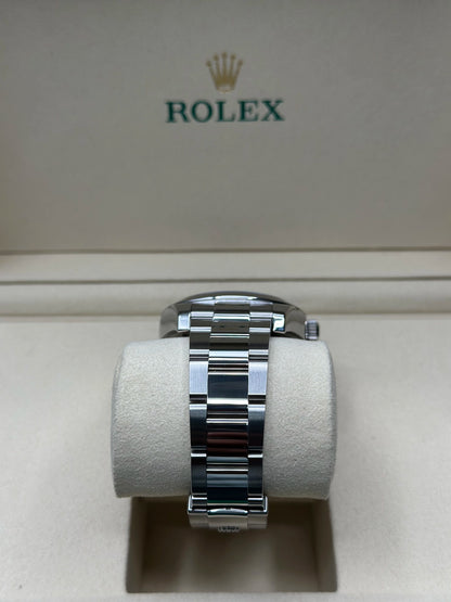 Rolex Milgauss Black Dial on Oyster 116400 Papers 2017
