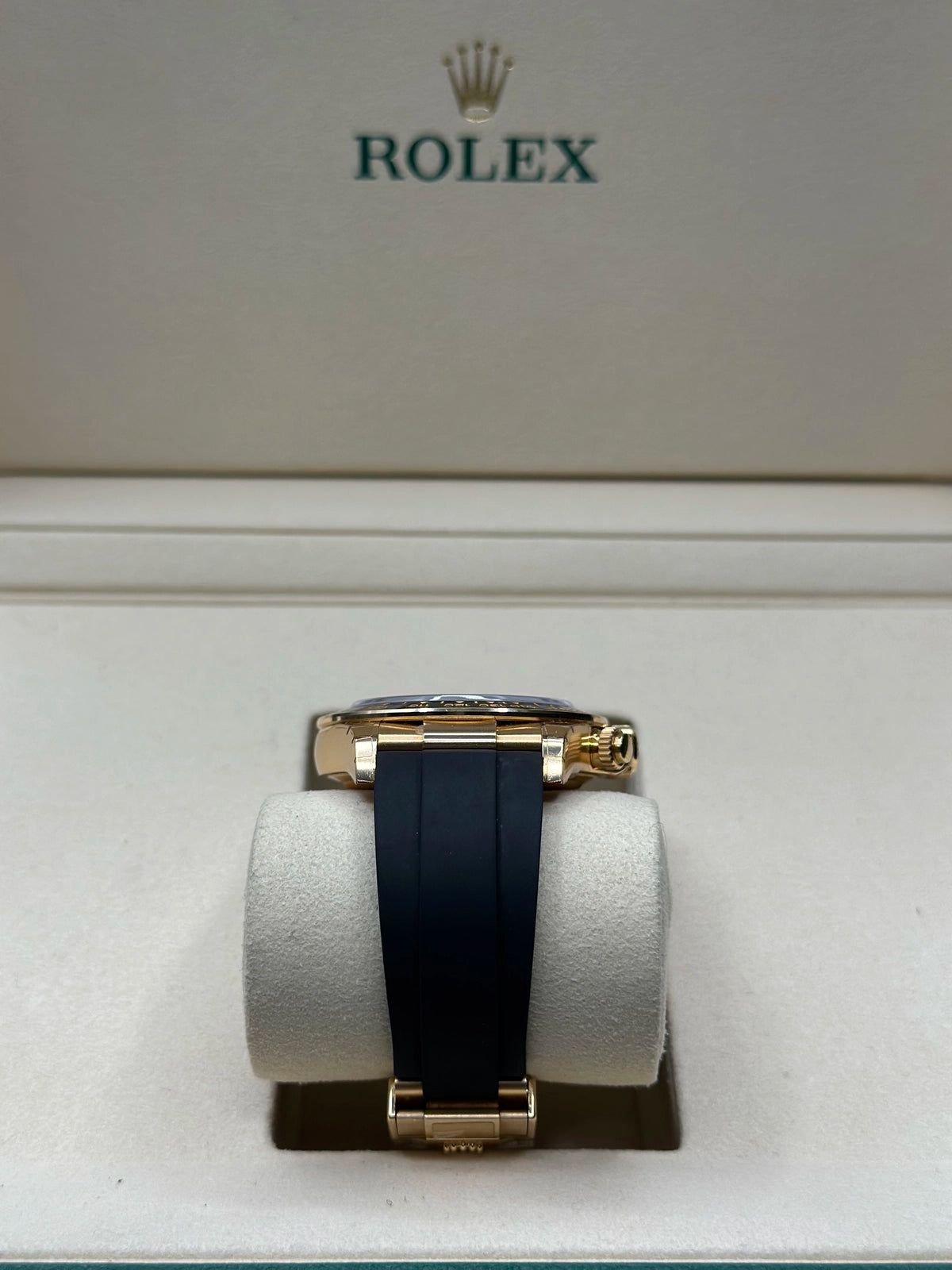 Rolex Daytona White Meteorite Index Dial on Oysterflex 126518LN Papers 2026