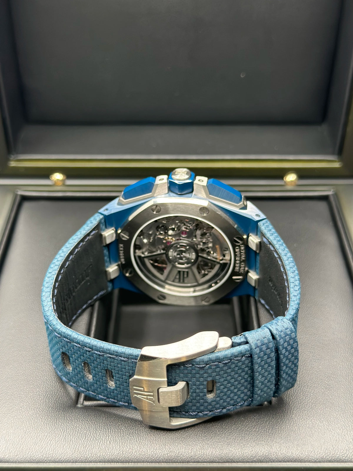 AUDEMARS PIGUET ROYAL OAK OFFSHORE BEIGE/IVORY TAPISSERIE PATTERN Dial on BLUE TEXTURED CALFSKIN 26420CD.OO.A029VE01 Papers 2026