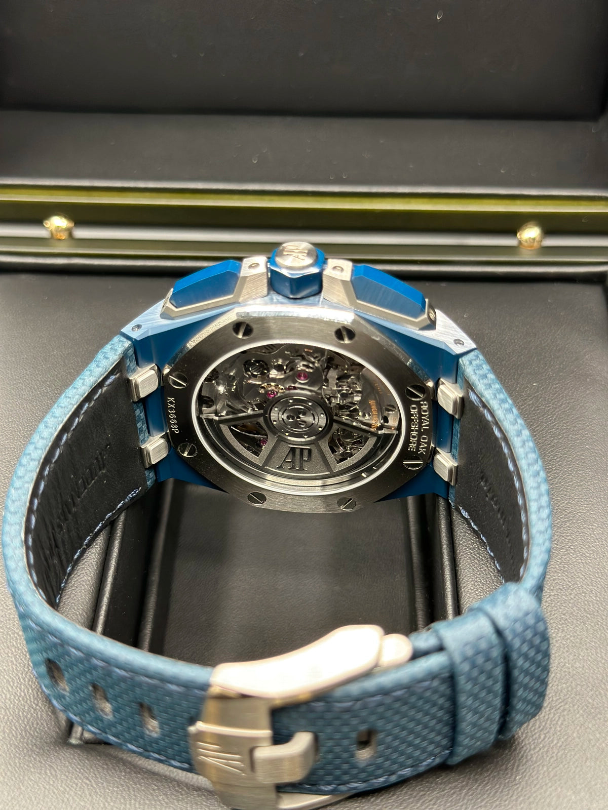 AUDEMARS PIGUET ROYAL OAK OFFSHORE BEIGE/IVORY TAPISSERIE PATTERN Dial on BLUE TEXTURED CALFSKIN 26420CD.OO.A029VE01 Papers 2026