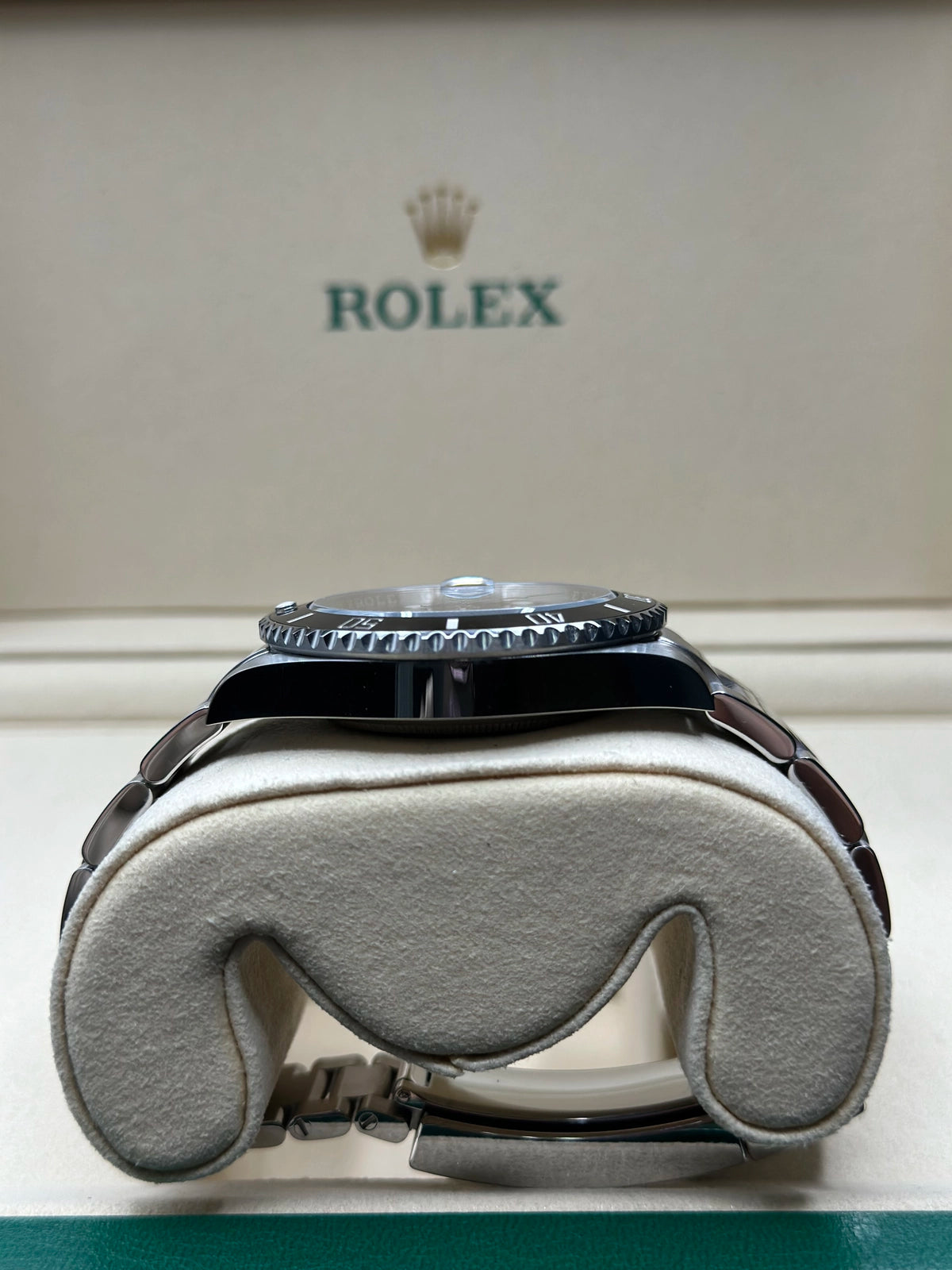Rolex Submariner Black Dial on Oyster 126610LN Papers 2026