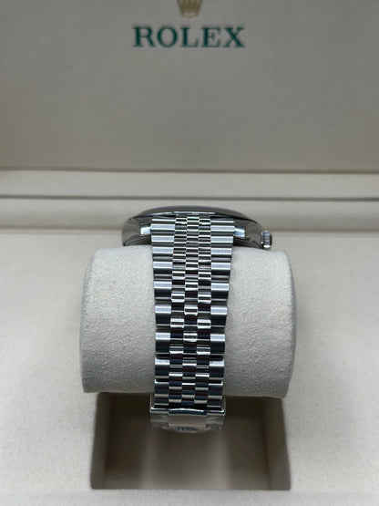 Rolex Datejust 41 Blue Roman Dial on Jubilee 126300 Complete 2026