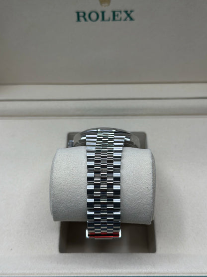 Rolex Datejust 41 Blue Roman Dial on Jubilee 126300 Complete 2026