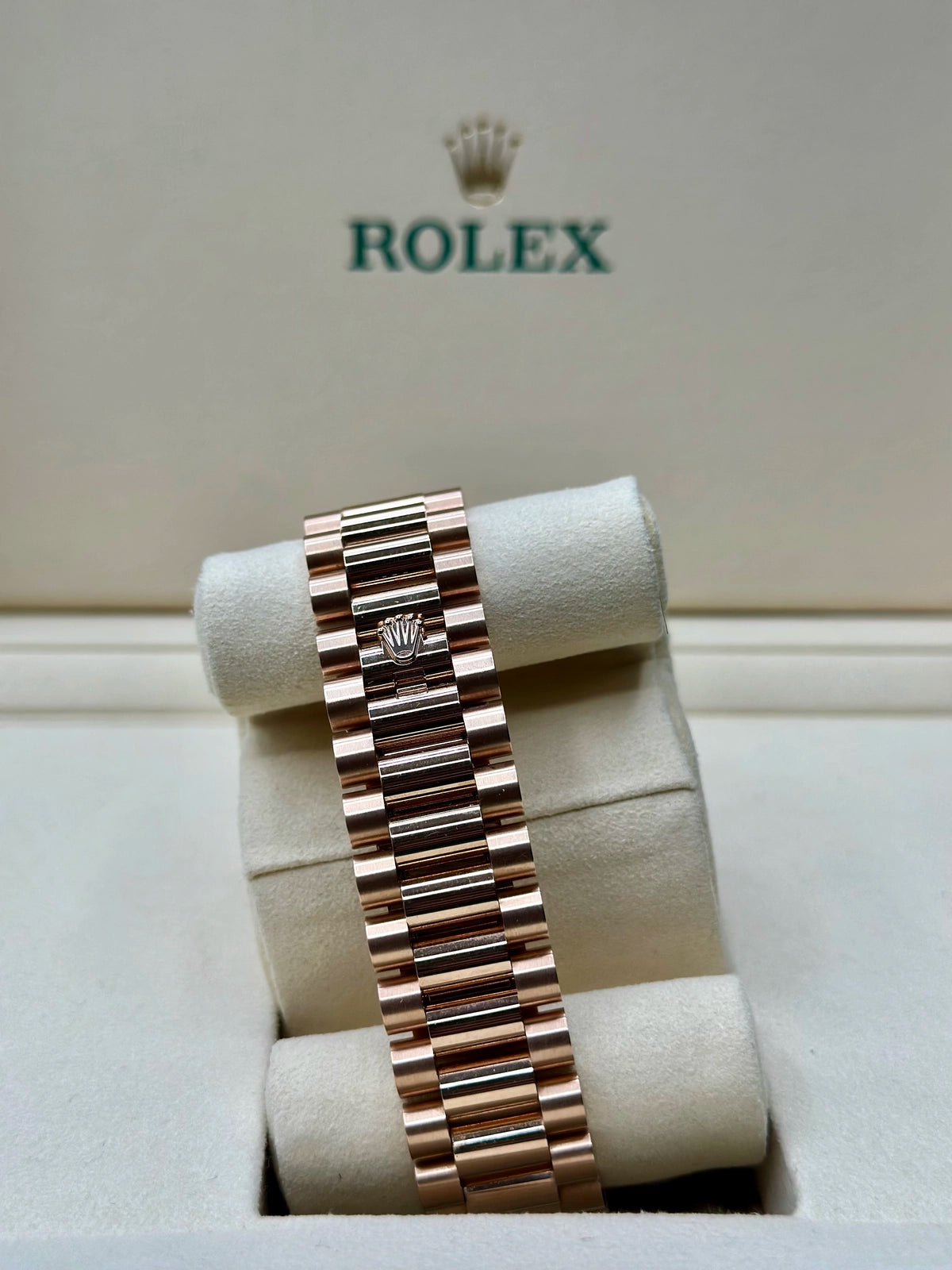 Rolex Day-Date 40 Slate Ombre Roman Dial on President 228235 Card 2025