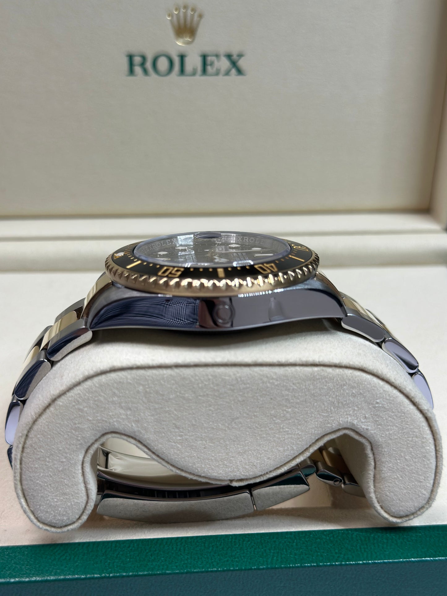 Rolex Sea-Dweller 43 Black Dial on Oyster 126603 Papers 2021