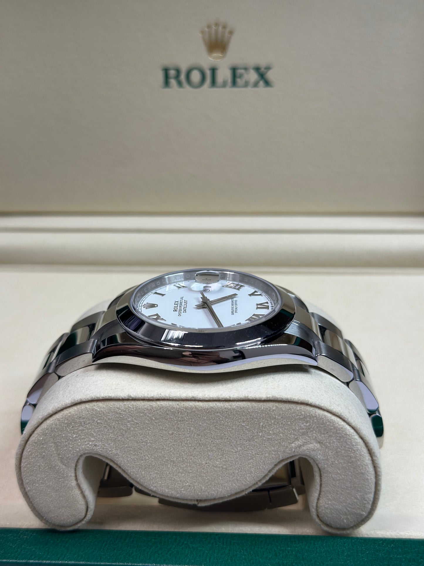 Rolex Datejust 41 White Roman Dial on Oyster 126300 Papers 2026
