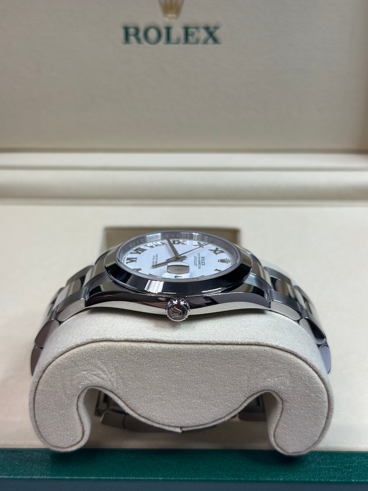 Rolex Datejust 41 White Roman Dial on Oyster 126300 Papers 2026