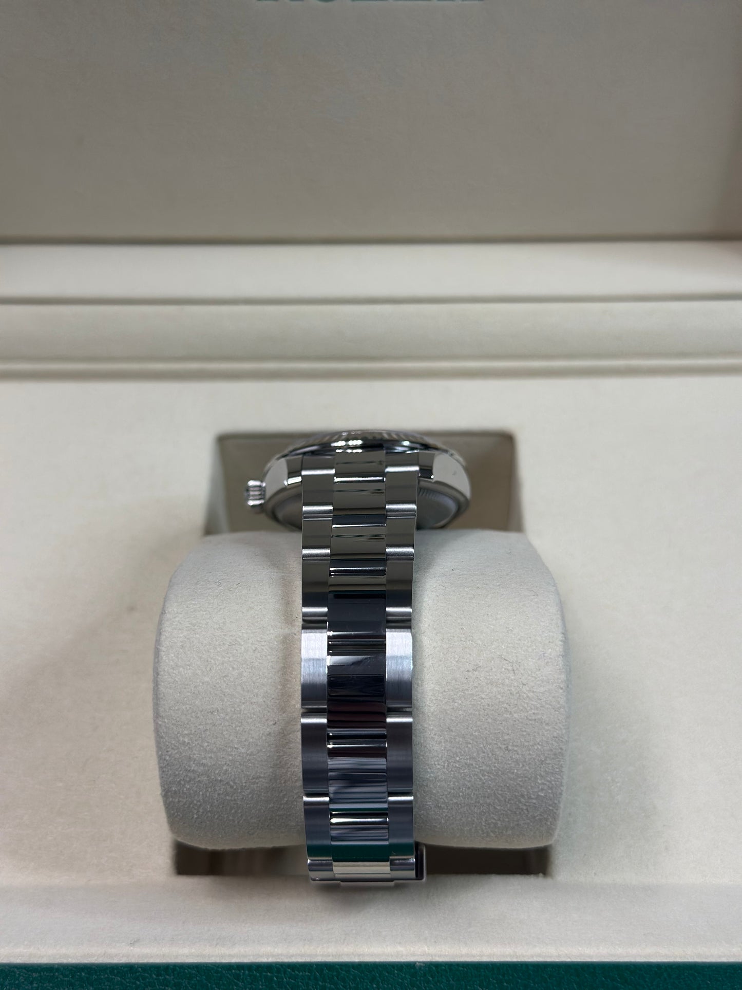 Rolex Datejust 31 Dark Grey Diamond Dial on Oyster 278274 Papers 2026