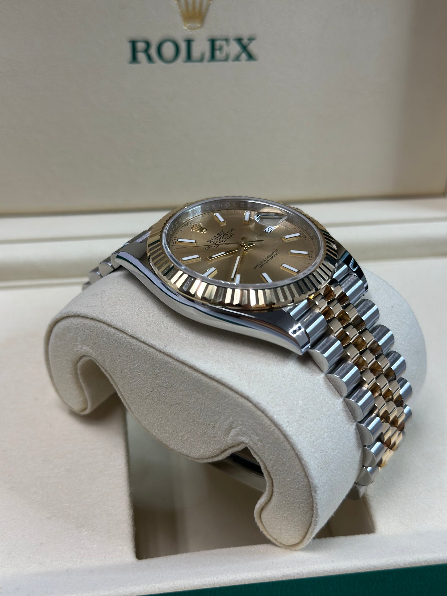 Rolex Datejust 41 Champagne Index Dial on Jubilee 126333 Papers 2026