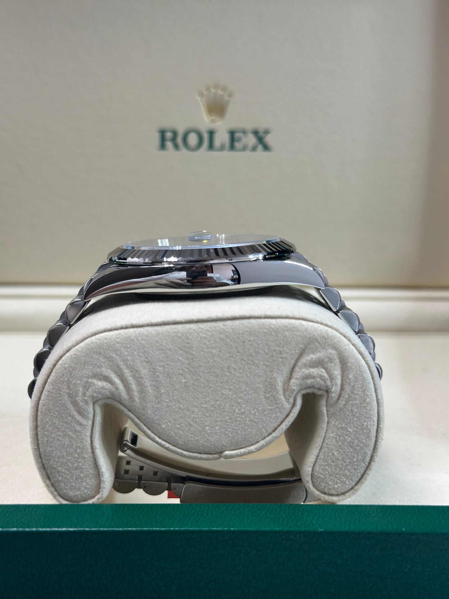 Rolex Datejust 41 Blue Roman Dial on Jubilee 126334 Papers 2026