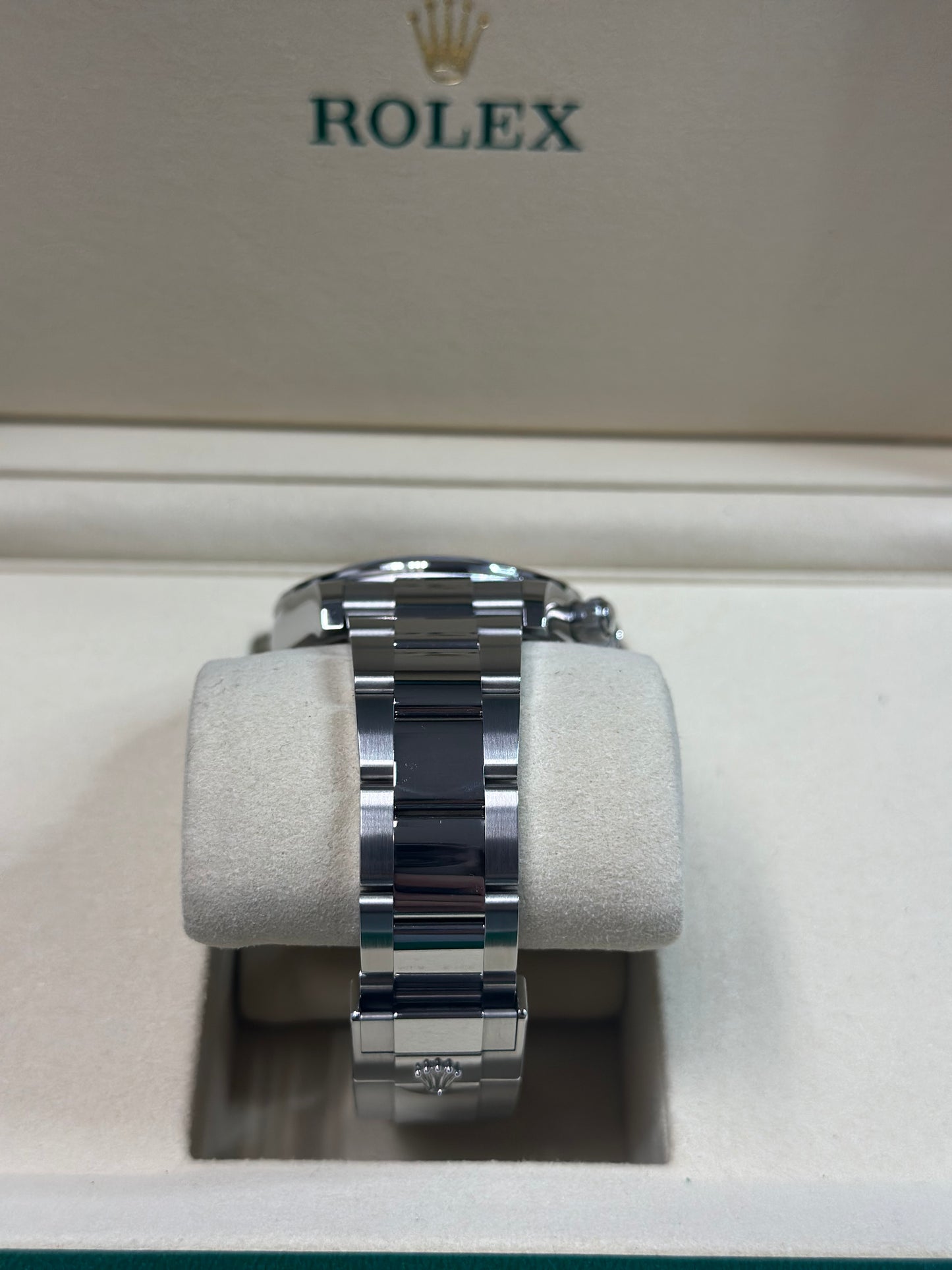 Rolex Daytona Black Index Dial on Oyster 126500LN Papers 2026