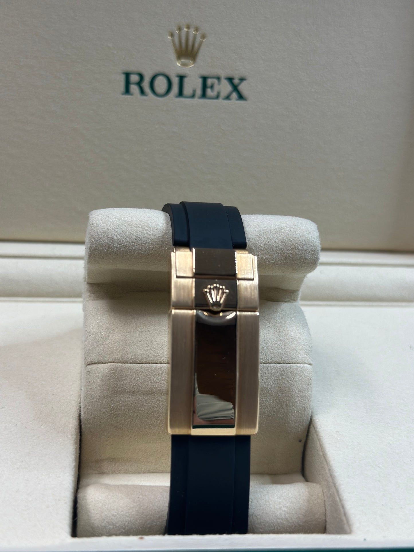 Rolex Daytona Champagne And Index Dial on Oysterflex 116518LN Papers 2018