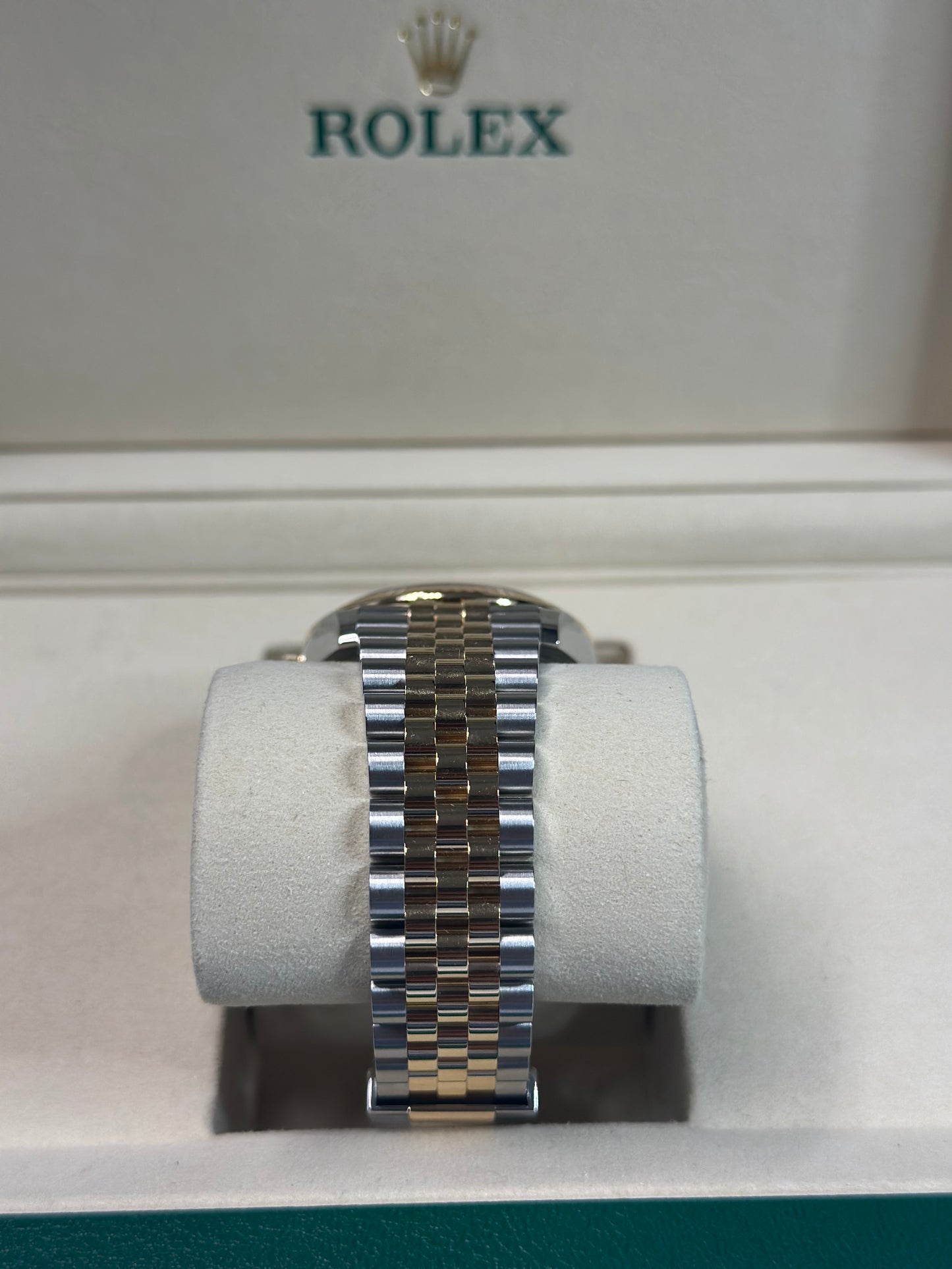 Rolex Datejust 36 Champagne Index Dial on Jubilee 126233 Papers 2026