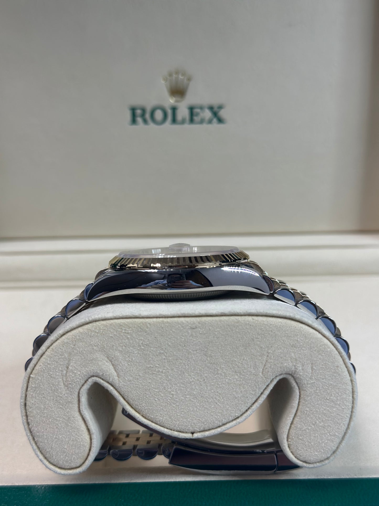 Rolex Datejust 36 Champagne Index Dial on Jubilee 126233 Papers 2026