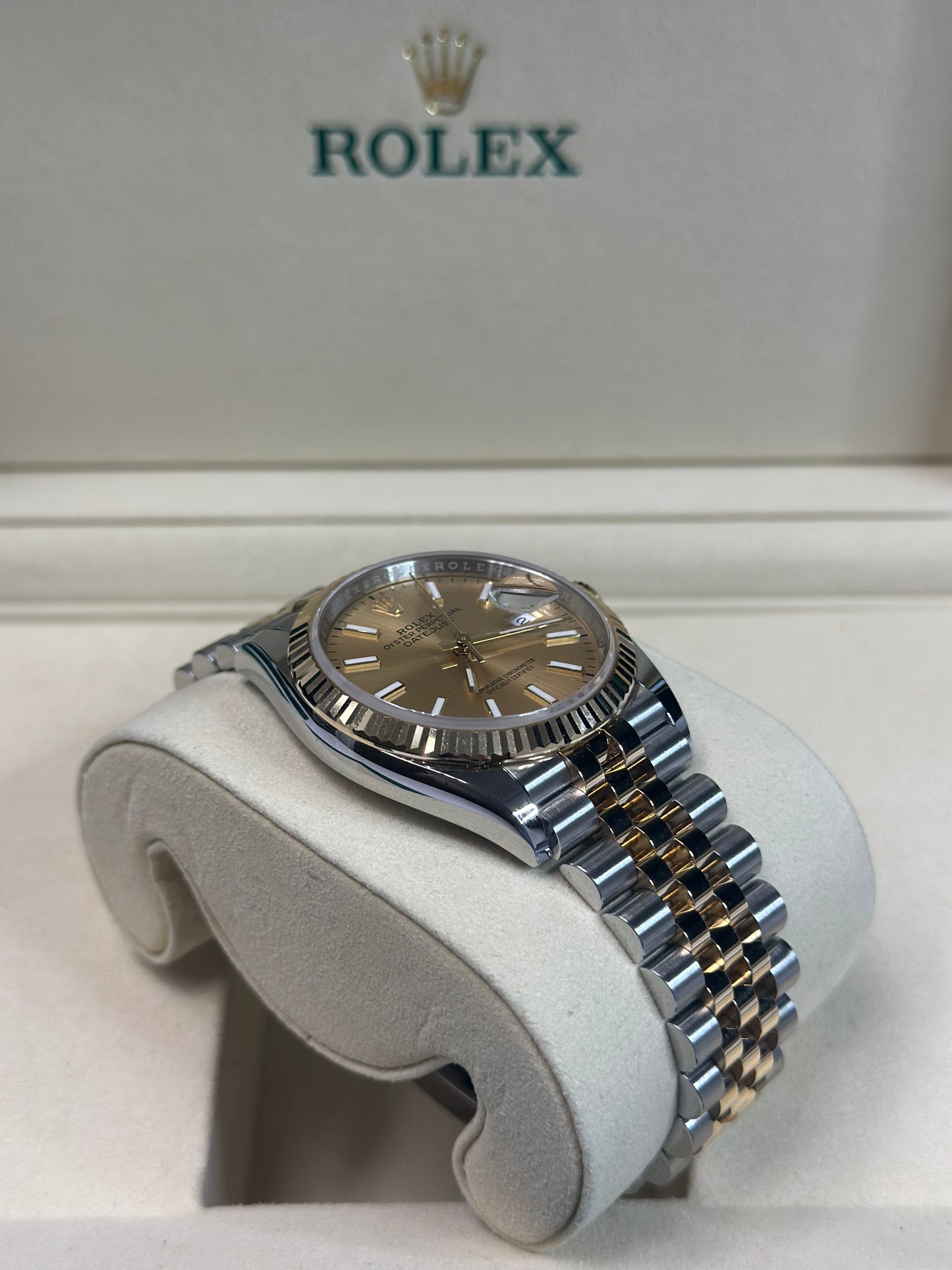 Rolex Datejust 36 Champagne Index Dial on Jubilee 126233 Papers 2026