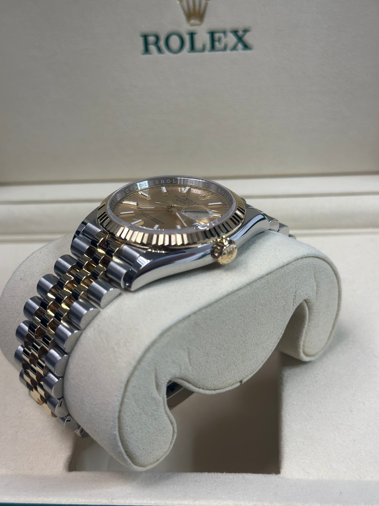 Rolex Datejust 36 Champagne Index Dial on Jubilee 126233 Papers 2026