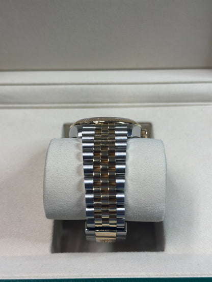 Rolex Datejust 36 SILVER Roman diamond six & nine Dial on Jubilee 126233 Papers 2026