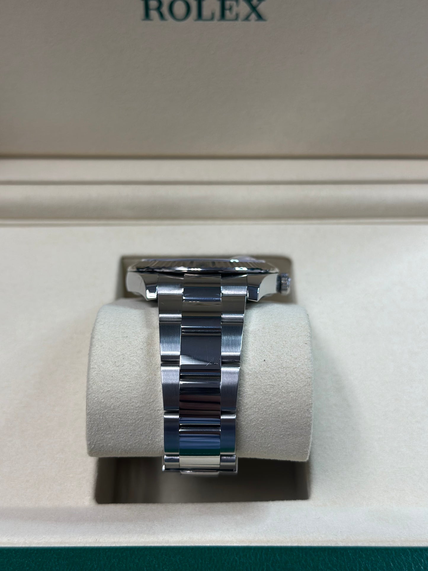 Rolex Datejust 41 Blue Index Dial on Oyster 126334 Papers 2023