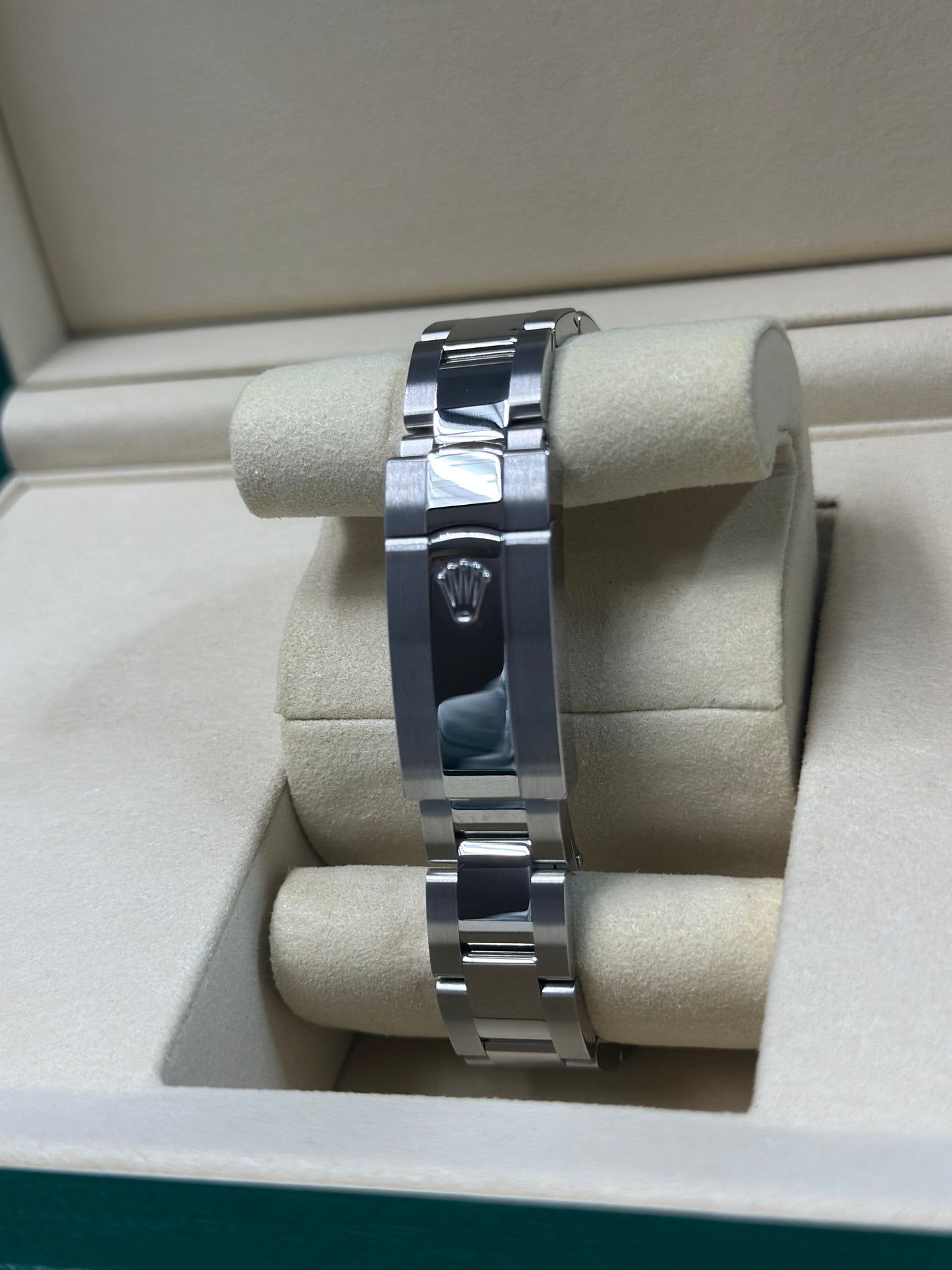 Rolex Datejust 31 White Mother-Of-Pearl Diamond Dial on Oyster 278274 Papers 2026