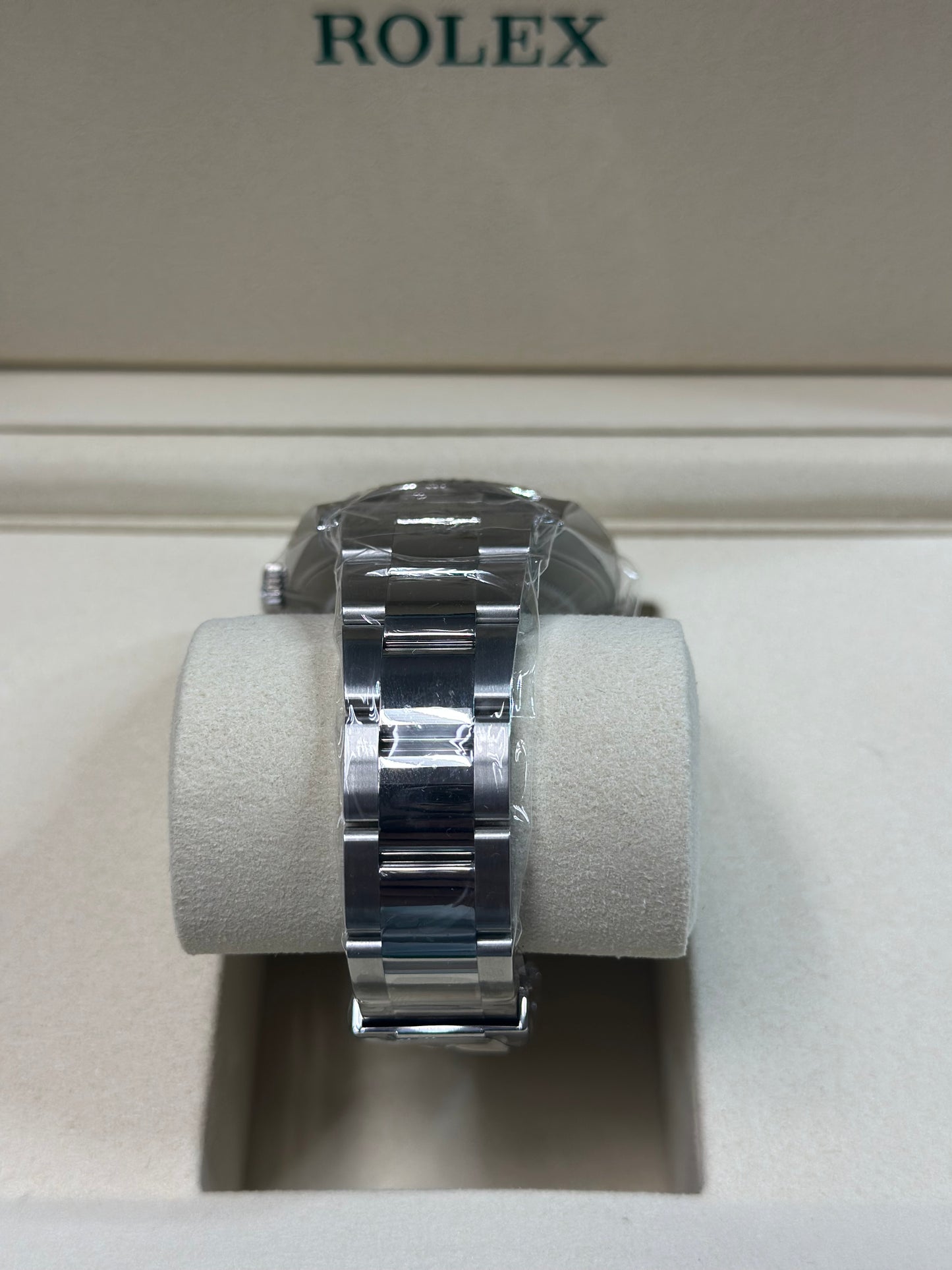 Rolex Datejust 41 Silver Index Dial on Oyster 126334 Papers 2026