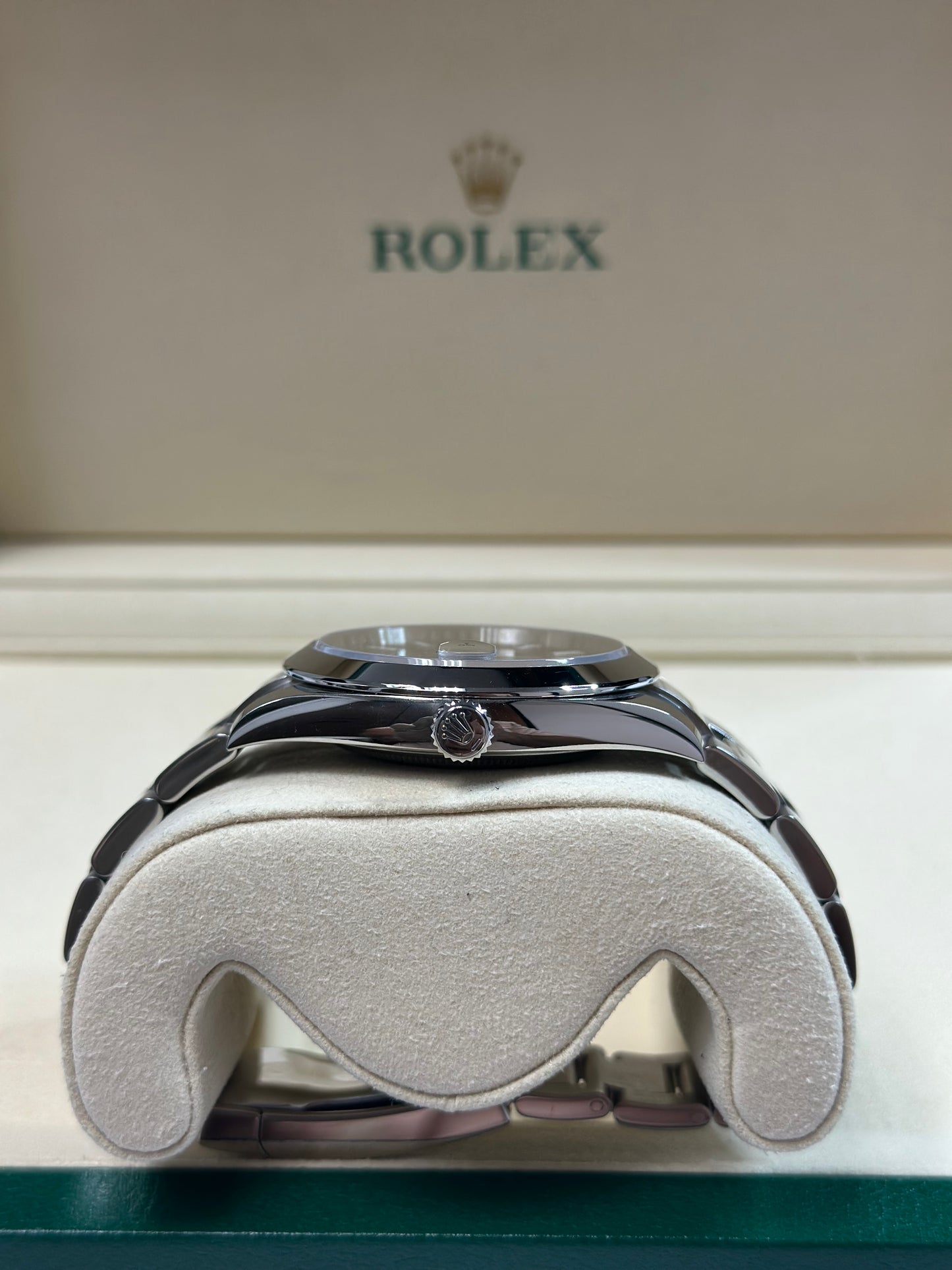 Rolex Datejust 41 Black Index Dial on Oyster 126300 Papers 2026
