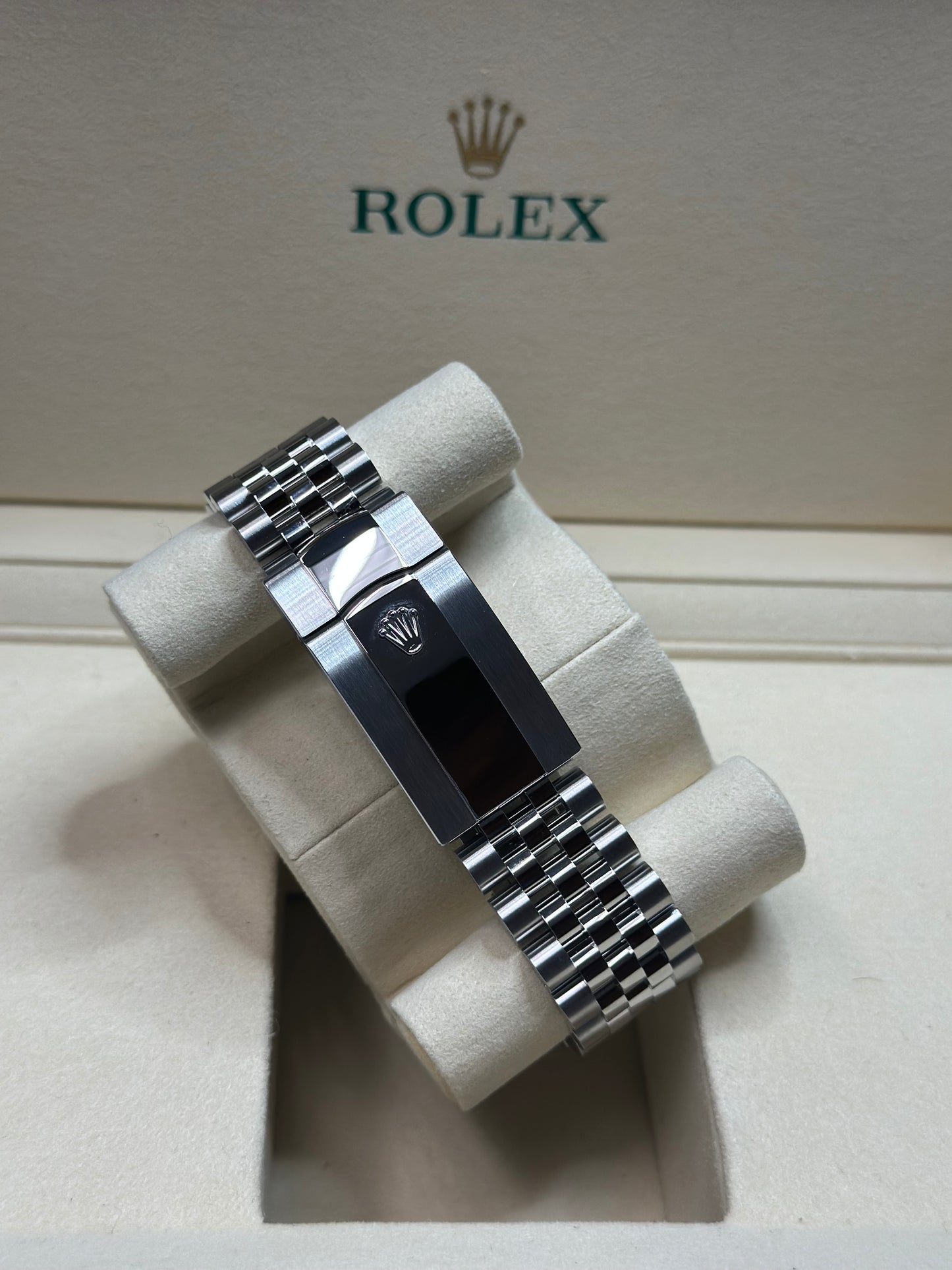 Rolex SkyDweller Blue Index Dial on Jubilee 336934 Papers 2026