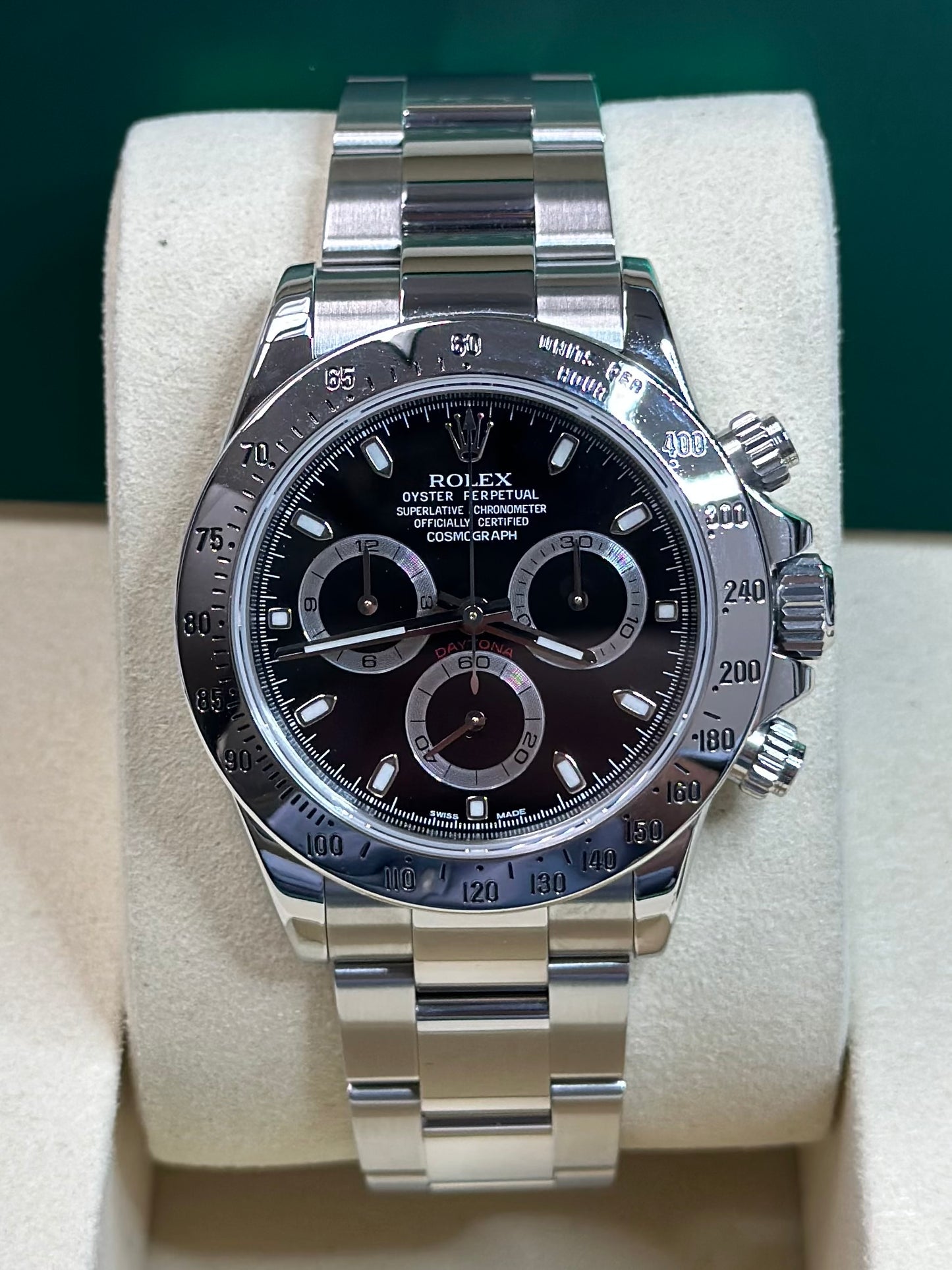 Rolex Daytona Black Dial on Oyster 116520 Papers 2010
